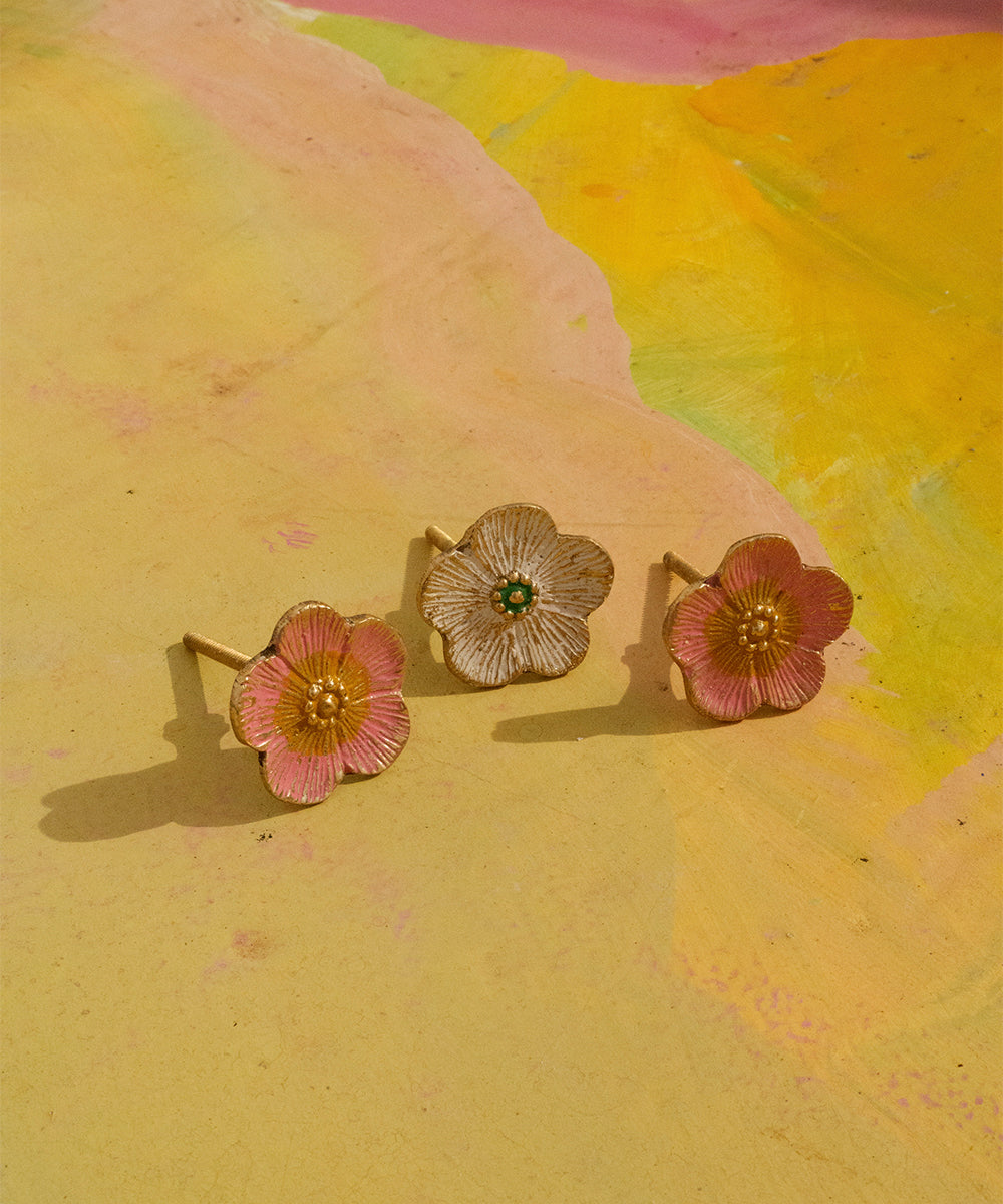 Tirador Bronce Flor Blanca