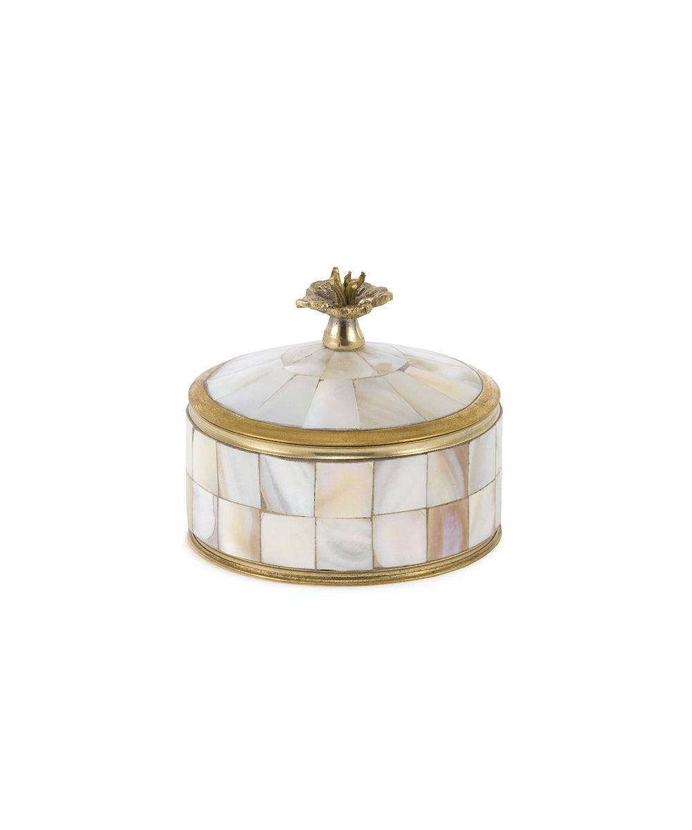 Caja Corazón Blanca Perlada con Flor
