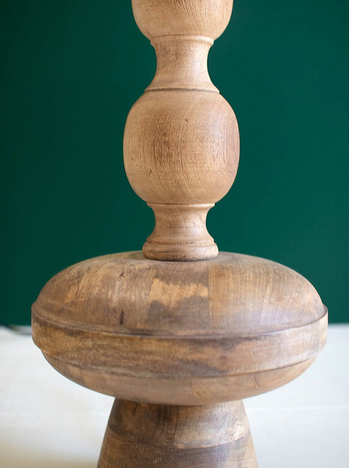 Lámpara de mesa Carved
