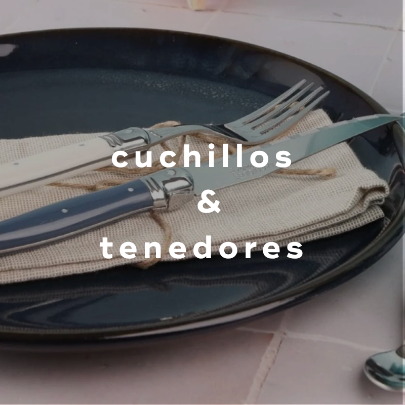 Cuchillos & Tenedores