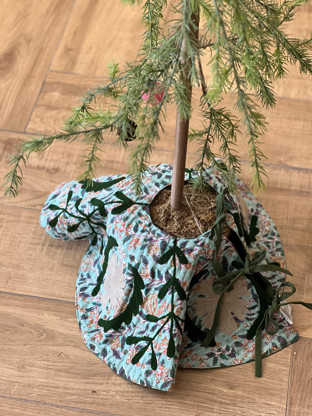 Faldón para Árbol Suzani