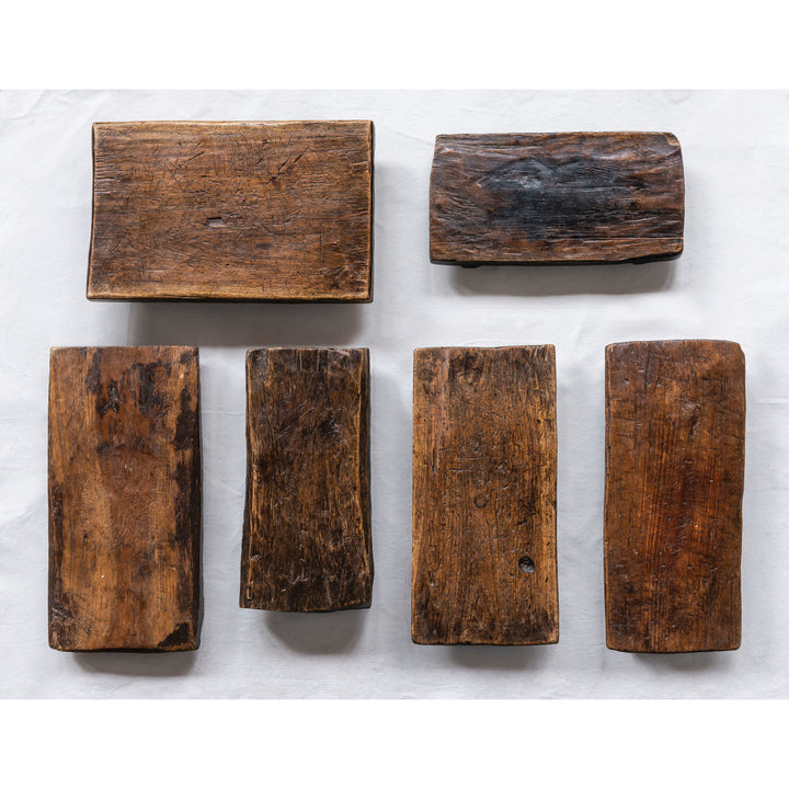 Pedestal Rectangular de Madera Reciclada