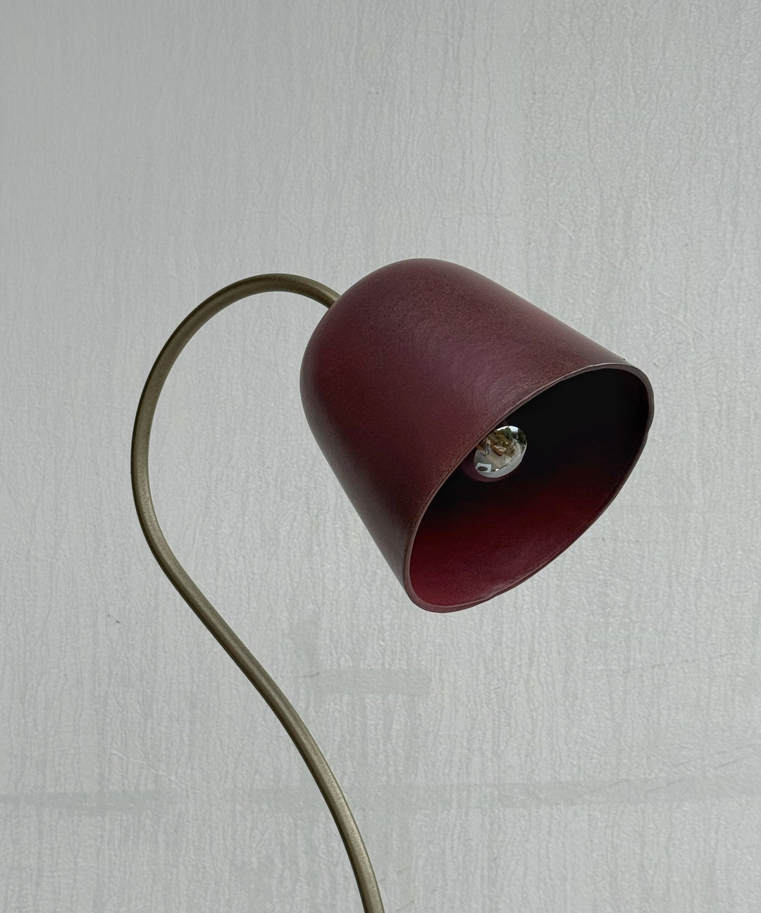 Lámpara de Mesa Bora Granate