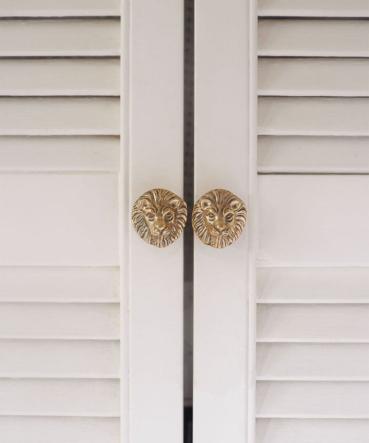 Tirador Bronce León