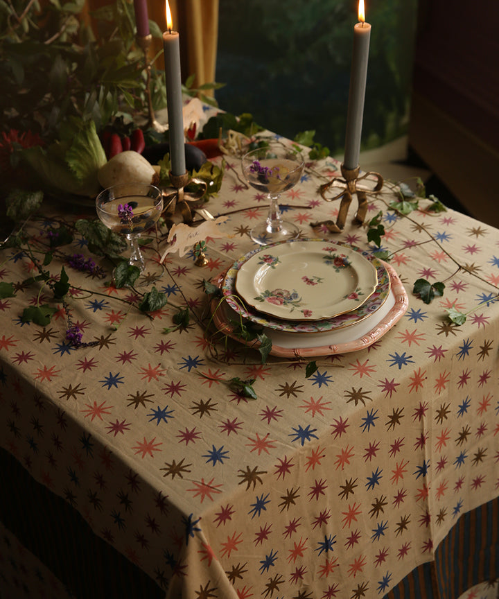 Mantel Block Print Estrellas Noa 240 x 280 cm con Tote Bag
