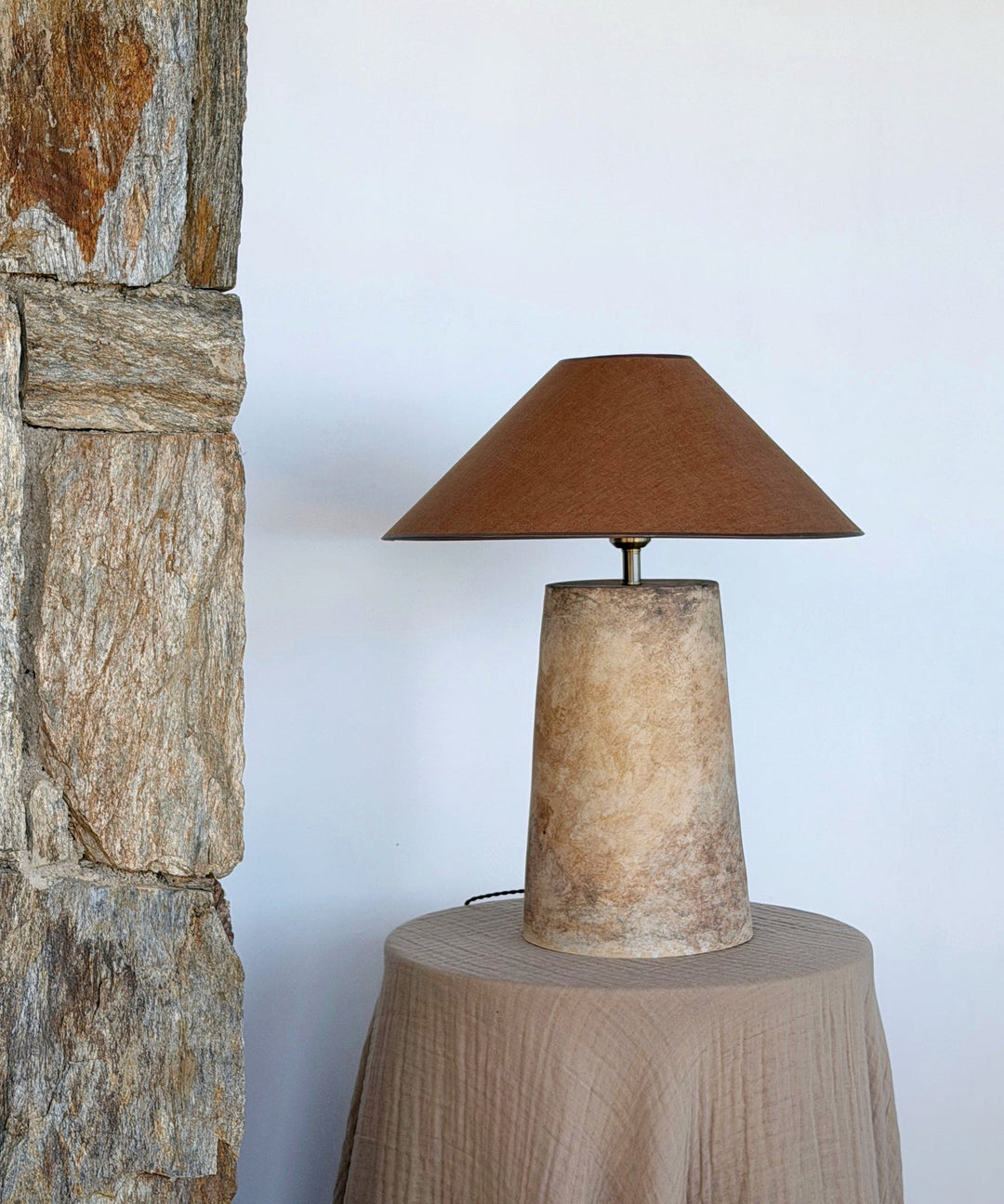 Lámpara de Mesa Tramontana Tierra