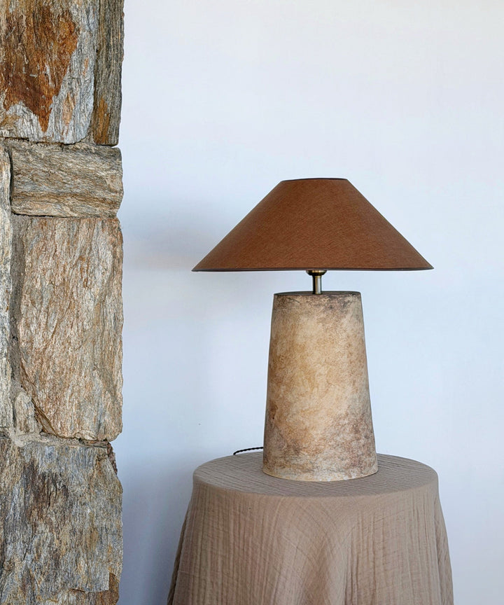 Lámpara de Mesa Tramontana Tierra