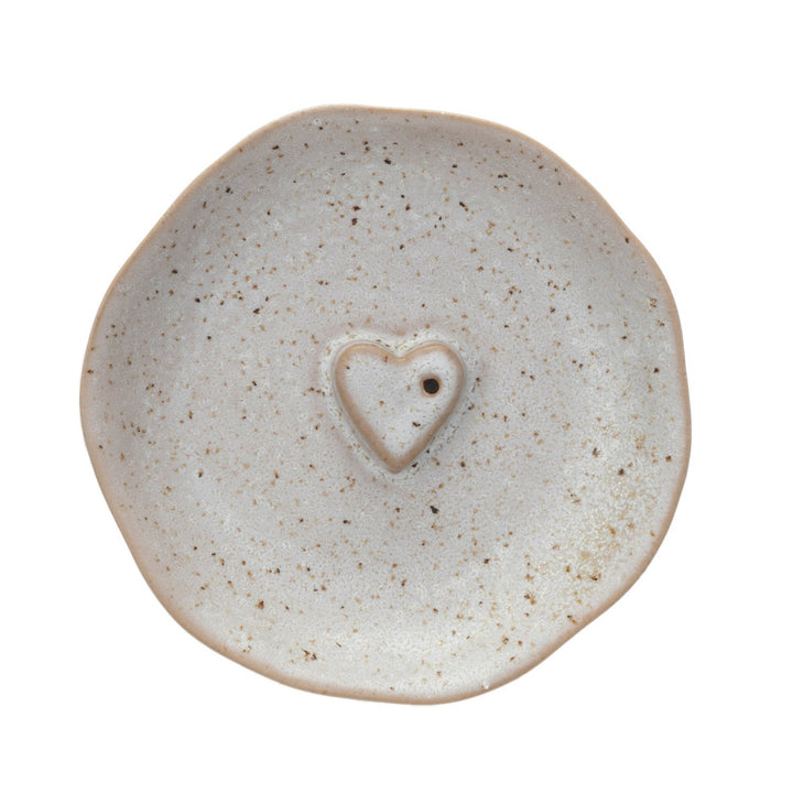 Incienso de gres con corazón en relieve (cada uno varía)
