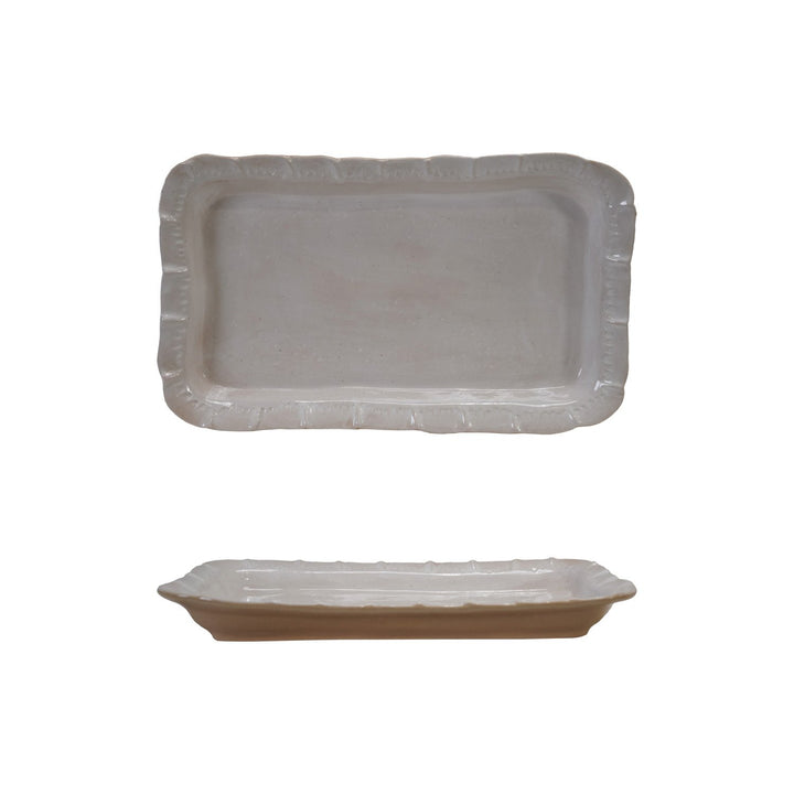 Plato de gres con borde ondulado, blanco