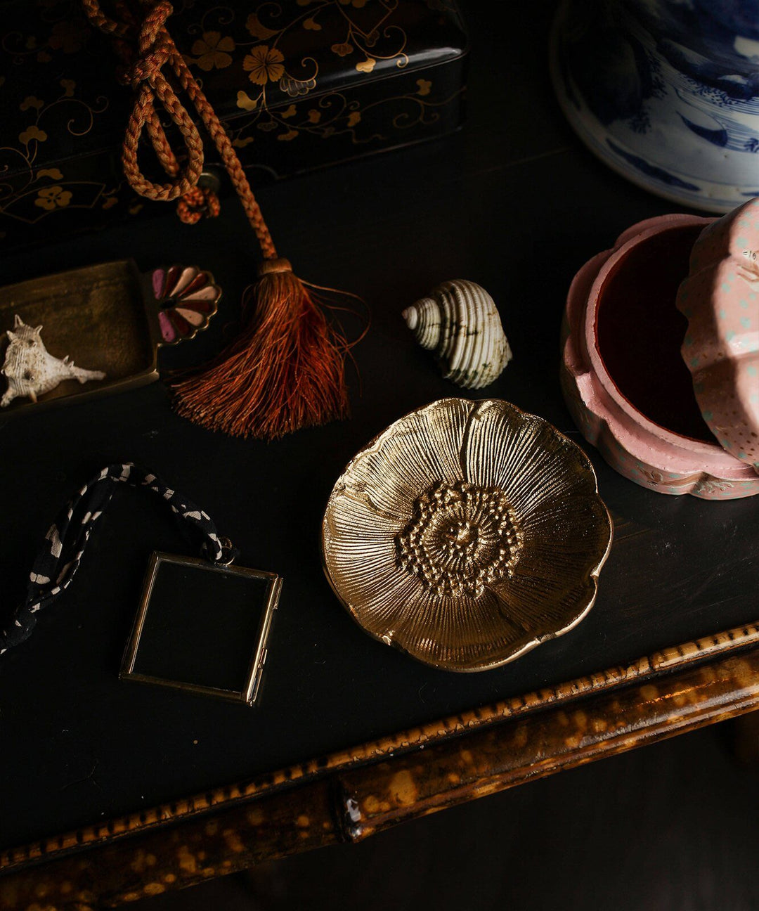 Plato de Bronce Mia Poppy